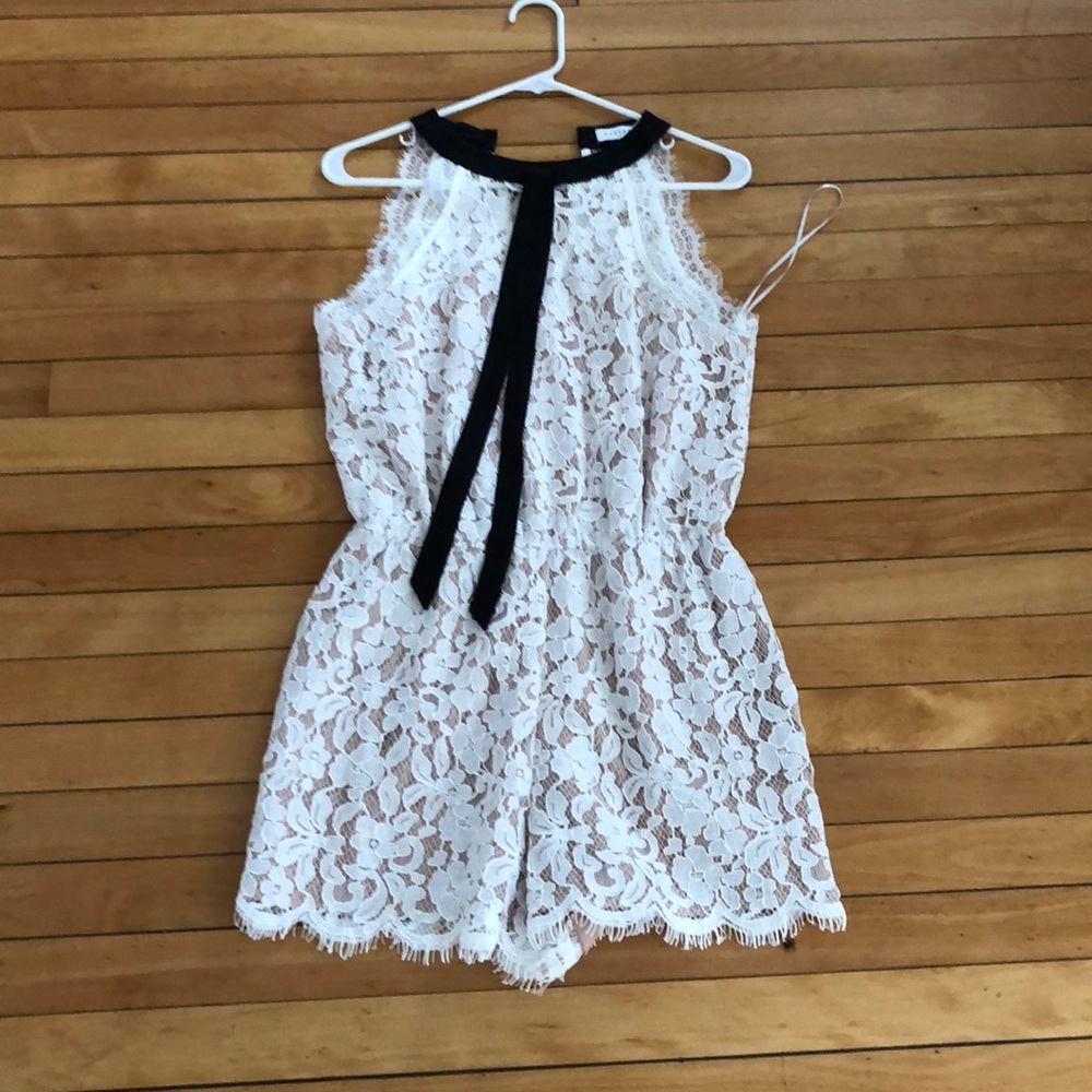 Lace romper